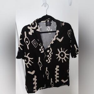 Black and Cream Aztec Symbols Print Shirt
FREE SHIPPING ★